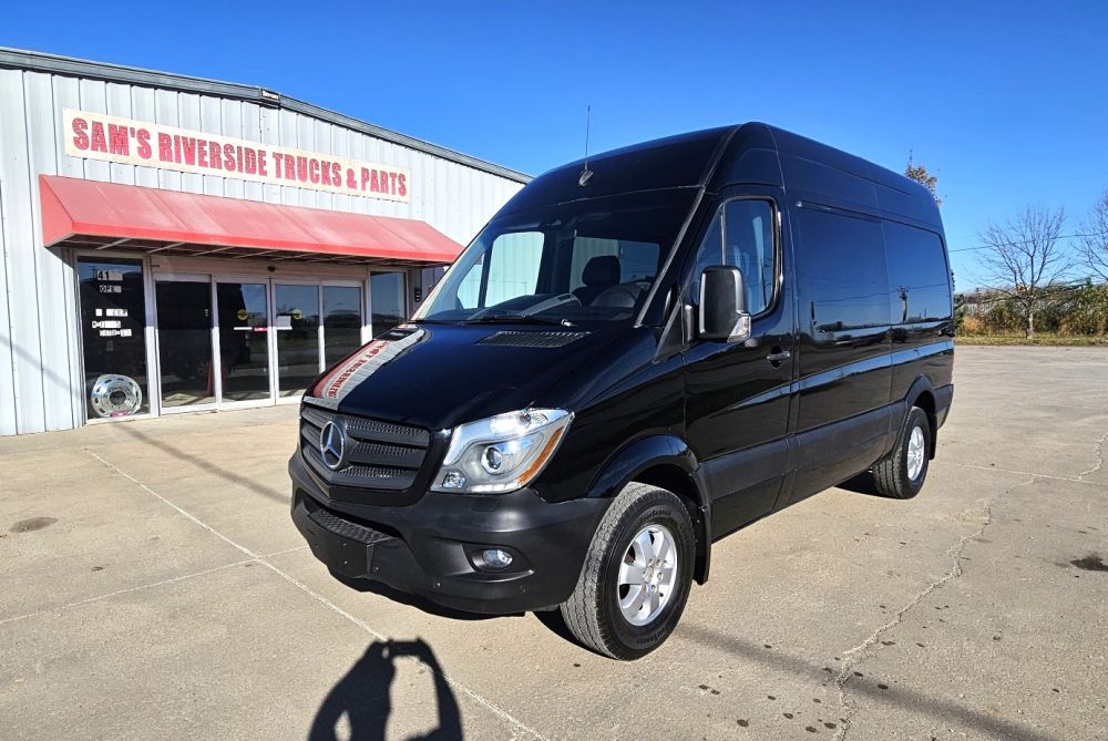 2016 Mercedes-Benz Sprinter Passenger Van Base's photo