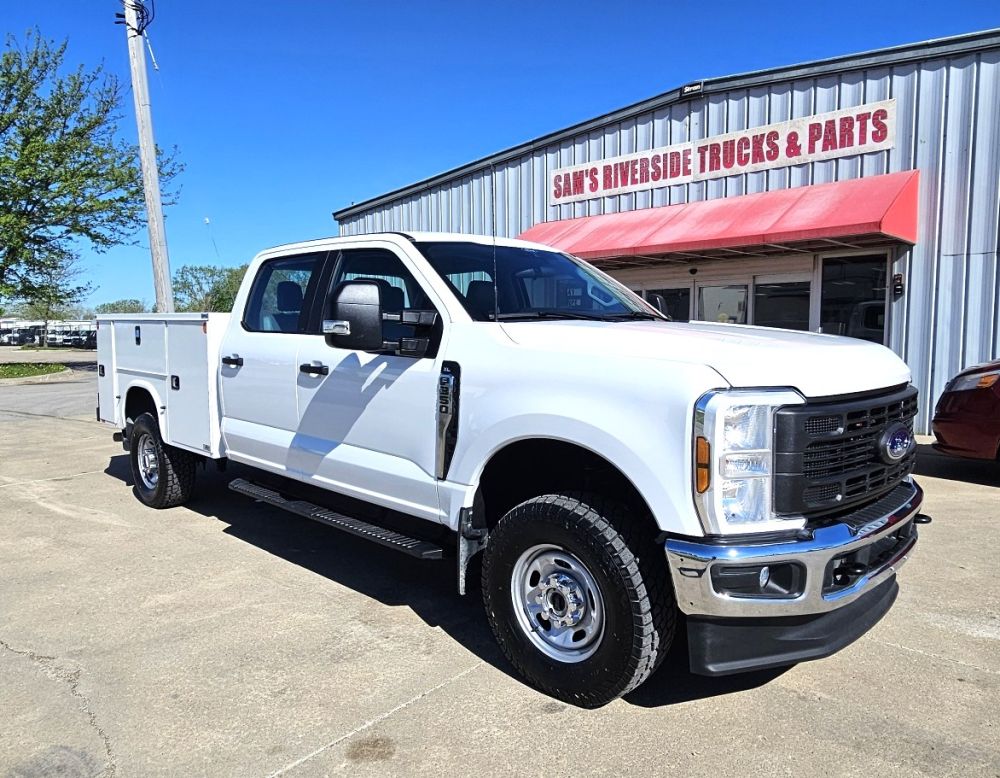 2024 Ford F-350 XL 4x4 Crew Cab 8' Box SRW's photo