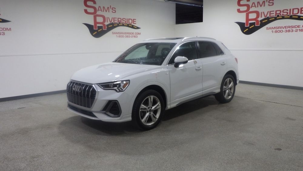 2024 Audi Q3 45 TFSI S Line Premium Plus quattro's photo