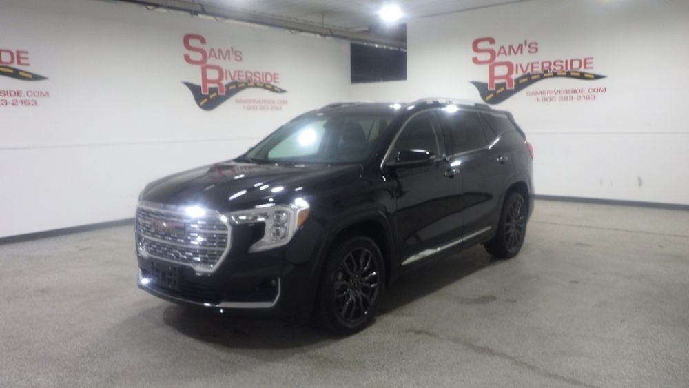 2024 GMC Terrain Denali AWD's photo
