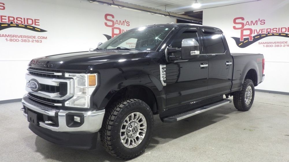 2020 Ford F-250 Super Duty XLT's photo