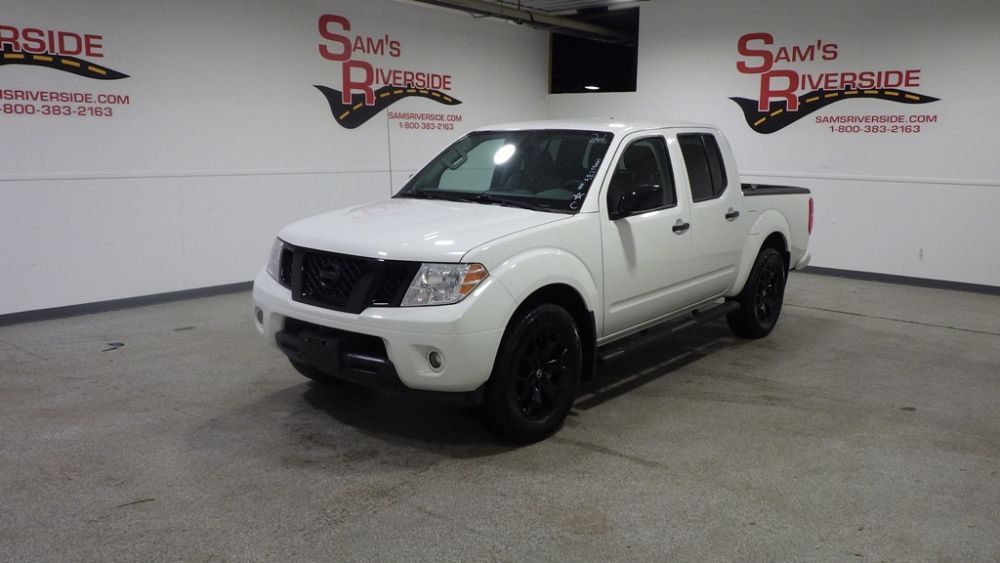 2021 Nissan Frontier SV's photo