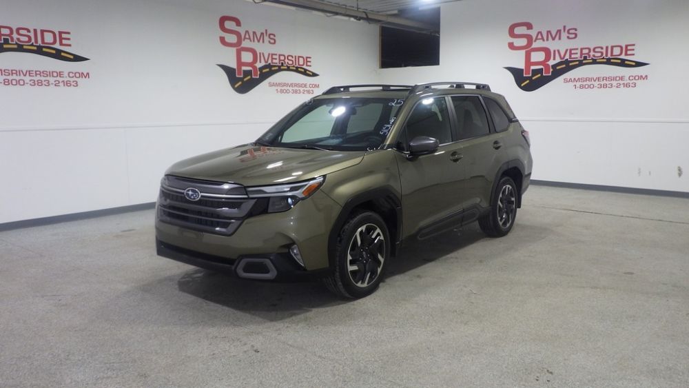 2025 Subaru Forester Limited's photo