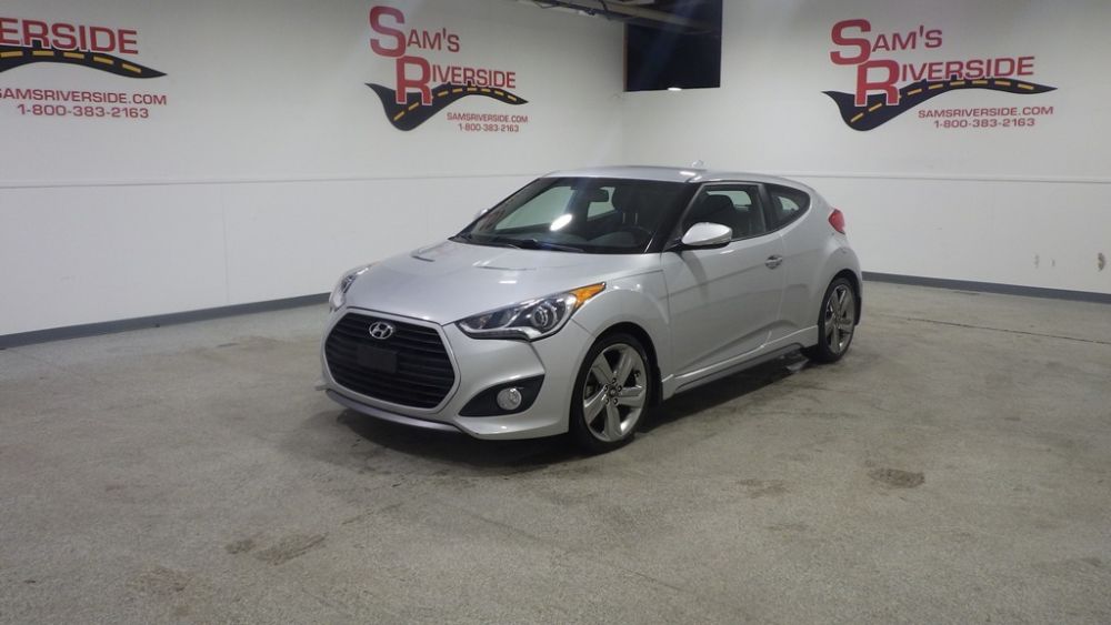 2014 Hyundai Veloster Base's photo
