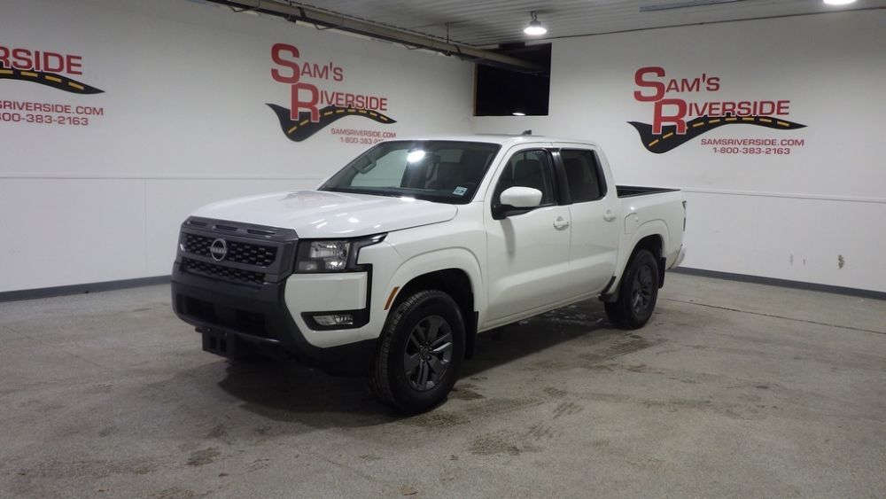 2025 Nissan Frontier SV's photo