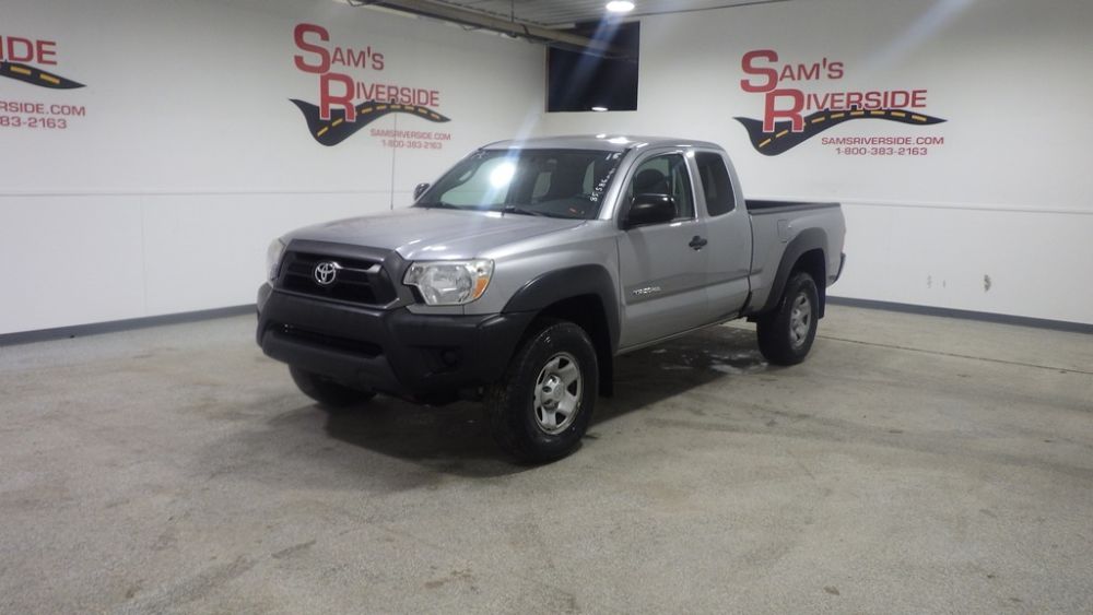 2015 Toyota Tacoma Base's photo