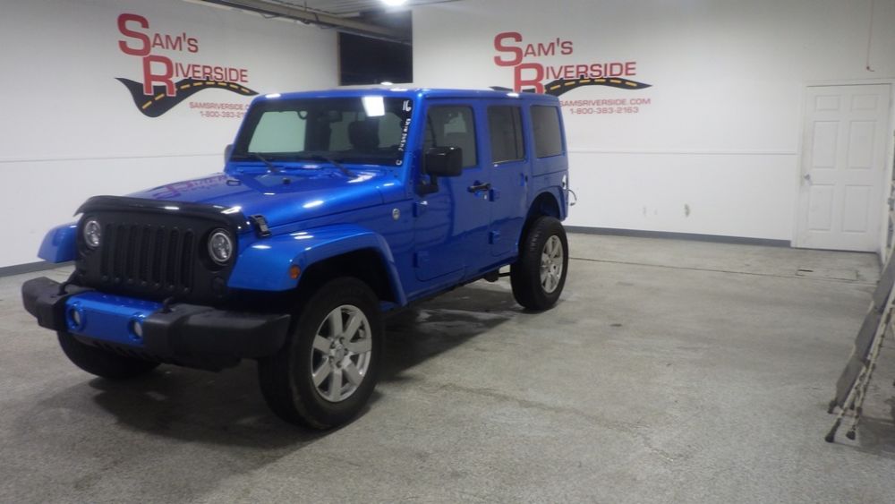 2016 Jeep Wrangler Sahara's photo