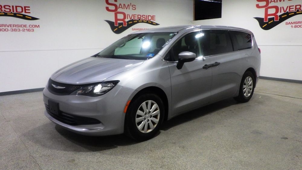 2019 Chrysler Pacifica L