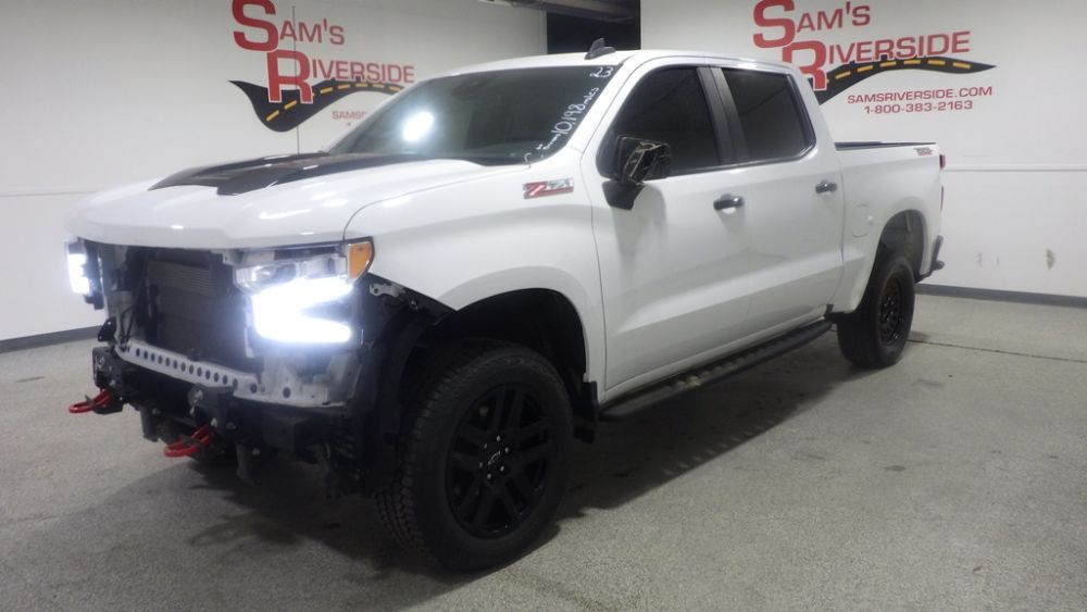 2023 Chevrolet Silverado 1500 LT Trail Boss 4X4 Crew Cab Short Box's photo