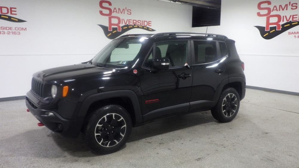 2023 Jeep Renegade Trailhawk 4x4's photo