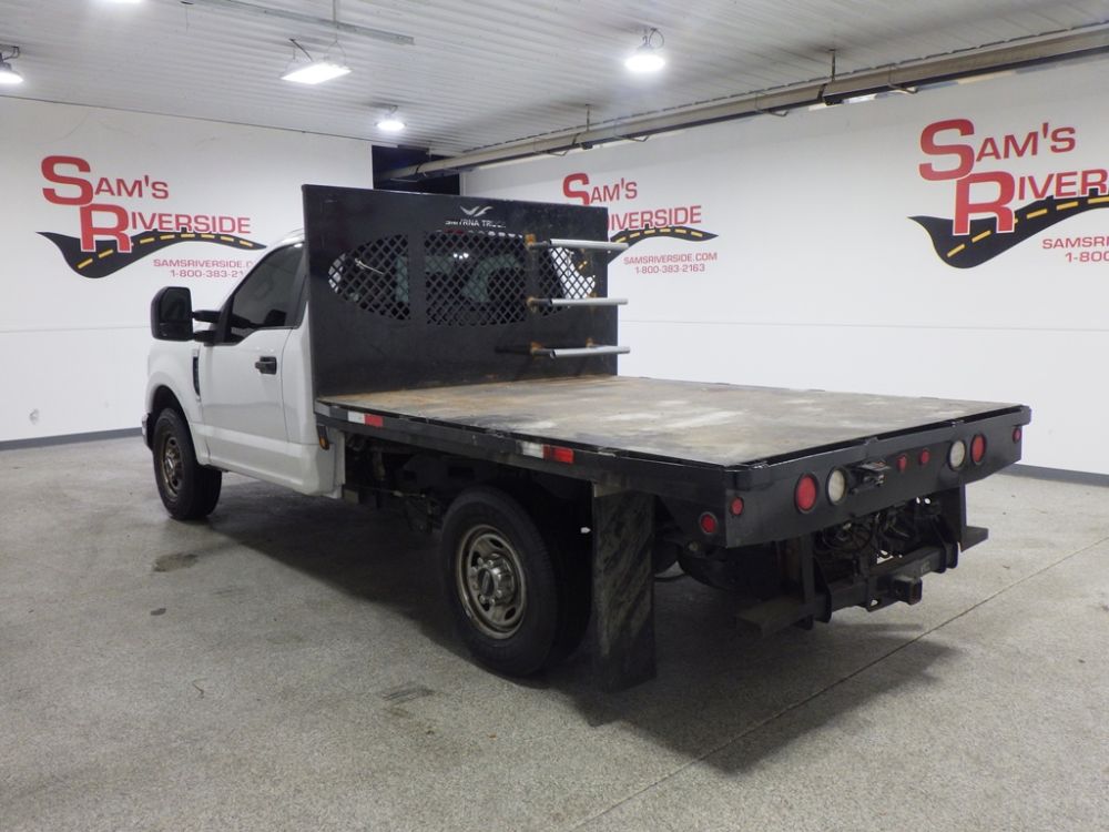 2021 Ford F-250 Super Duty XL - Photo 2
