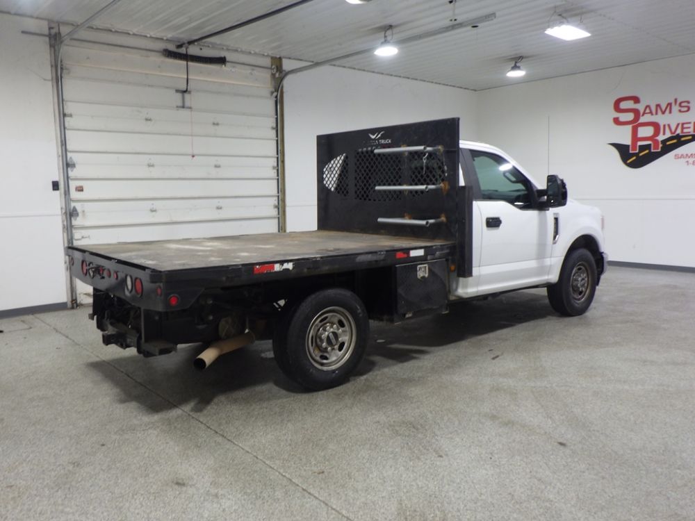 2021 Ford F-250 Super Duty XL - Photo 4