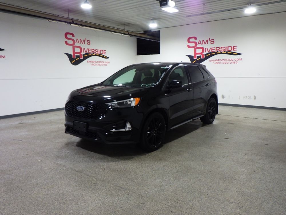 2022 Ford Edge